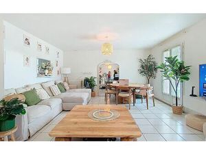 Maison Beyrie-en-Béarn m² T-4 à vendre  299 000 €