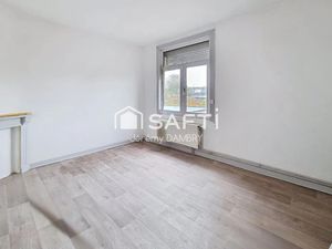 Location maison 6 pièces 92 m² à Loos (59120)  1 100 €
