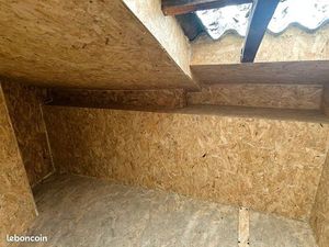 Box/Stockage/Grenier/Galetas_Location_VOIRON_Place de la République