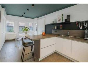 Habitation unique avec oasis de jardin cachée