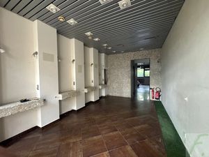 Vente locaux professionnels 45 m² à Chambery (73000)  132 000 €