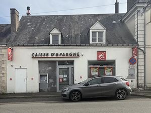 Vente locaux professionnels 90 m² à Monnaie (37380)  128 000 €