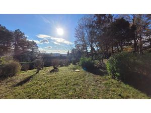 Vente terrain 920 m² à Montelimar (26200)  170 000 €