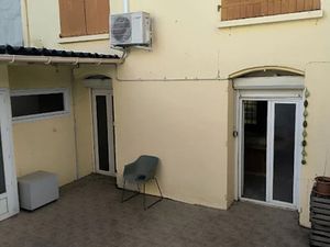 Vente immeuble 7 pièces 201 m² à Servian (34290)  199 999 €