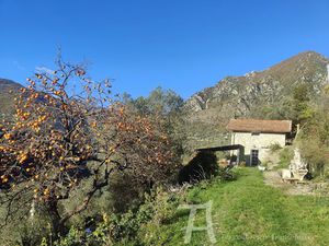 RARE ! MAISON EN PIERRE