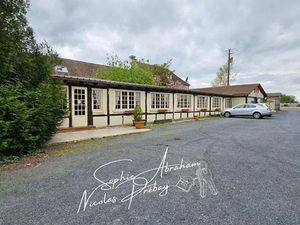 Vente locaux professionnels 757 m² à Barmainville (28310)  385 000 €