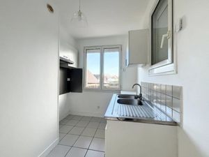 Location appartement 2 pièces 38.8 m² à Clermont (60600)  570 €
