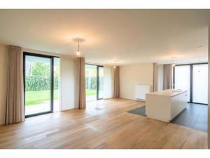 Luxe appartement op topligging te koop in Waregem