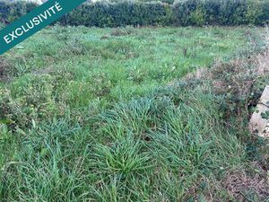 Terrain constructible viabilisé d'une superficie de 641 m2 libre de constructeur