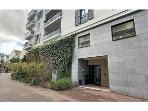 Location appartement  33.06 m² T-1 à Joinville-le-Pont  849 €