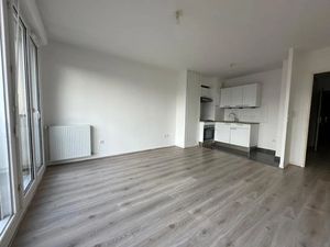 Location appartement 2 pièces 45 m² à Coupvray (77700)  818 €