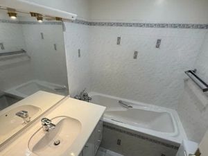 Location appartement 1 pièce 26 m² à Le chesnay (78150)  930 €