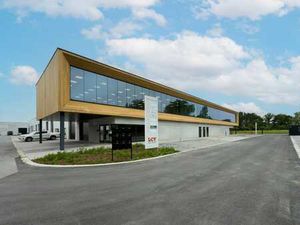 Unite 216 m² à Olsene près de E17