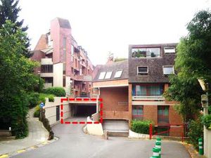 Place de parking couverte