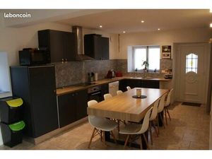 Maison en meublé à louer à l'année 4 chambres