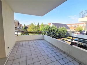 Location appartement 3 pièces 70 m² à Oberhausbergen (67205)  1 030 €