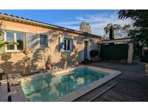 Location maison  m² T-4 à Rognonas  1 750 €