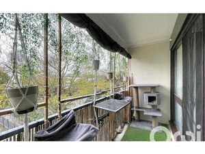 Appartement Les Ulis 65.14 m² T-3 à vendre  185 000 €