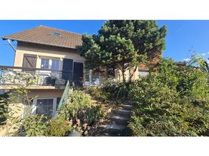 2 PIECES REFAIT A NEUF de 50m2 au sol - 2 places de parking