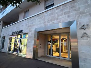 Vente fonds de commerce 3 pièces  70.00m²  Cagnes
