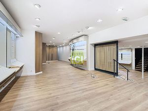 Local commercial Cholet 165 m2