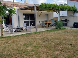 Vente maison 6 pièces 110 m² Coëx (85220)