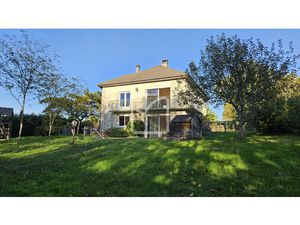 Maison familiale 4 chambres sur Terrain arboré