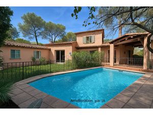 Boulouris Villa Récente proche centre et plages 83700