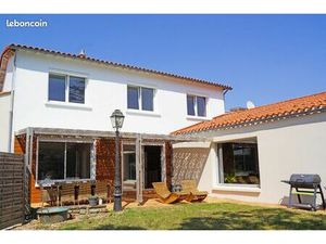 Maison + studio 251m² SAINT FULGENT