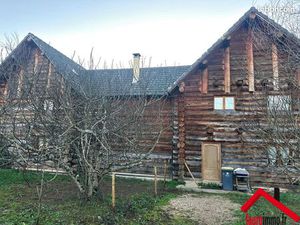 Maison 4 pièces 240 m²