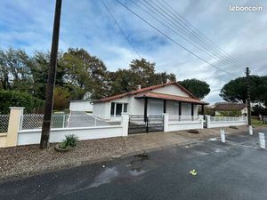 Produit rare  maison de plain-pied de type F4   située dans le quartier de Maridor  à prox