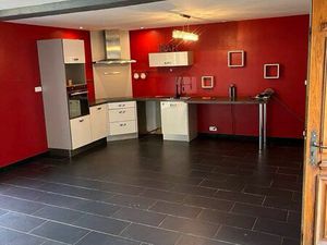 Maison à louer à Montguillon