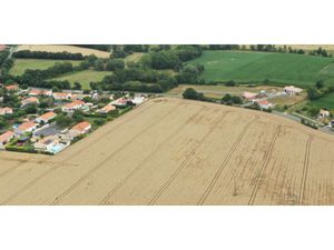 Vente Terrain à Loire-les-Marais (17870) : à vendre / Loire-les-Marais