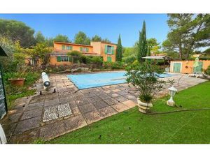 Maison Lambesc m² T-6 à vendre  650 000 €