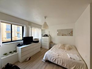 À vendre – Nice hyper-centre : studio 26 m² avec balcon