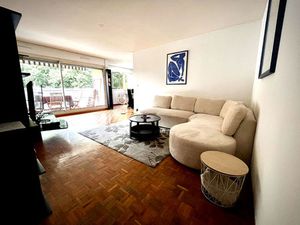 Location appartement 4 pièces  83.00m²  Marseille 12