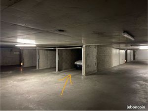 Box garage à louer Gorge de Loup