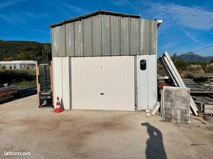 Loue hangar de stockage