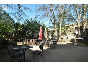 Immeuble de Rapport au Cœur de Remoulins - Proximité Pont du Gard