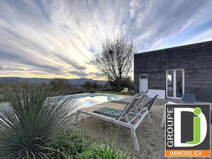 Maison de plain pied avec vue panoramique