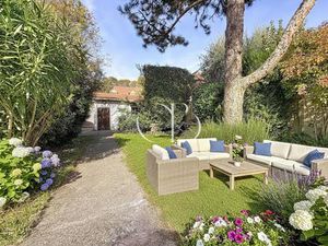 Maison Villejuif 4 pièce(s) 70 m2 AVEC JARDIN ET DEPENDANCE