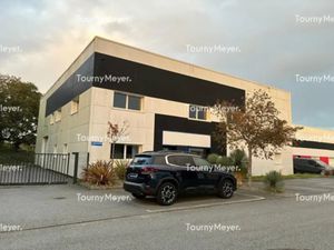 LOCAL D'ACTIVITES A VENDRE OU A LOUER