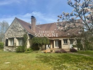 Maison de charme en lisière de forêt  dans un cadre calme et p