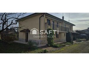 Maison classé C à Saint Denis Les Bourg proche de la gare