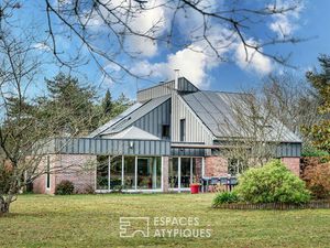 Contemporaine avec parc paysager