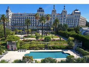 Appartement d’Exception – Résidence Le Regina  Nice Cimiez - MZILOSJ2311