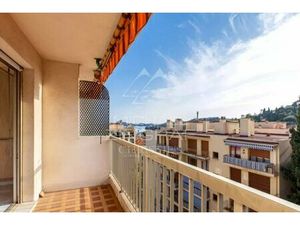 Magnifique appartement en dernier étage avec terrasse et garage - MZISJ1806