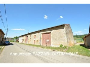 À vendre – Grange avec maison à rénover – Han-les-Juvigny – Proche frontière Belgique / Lu