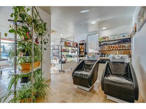 LOCAL COMMERCIAL - ENSEMBLE IMMOBILIER - 147 m² - CHÂTELAILLON-PLAGE