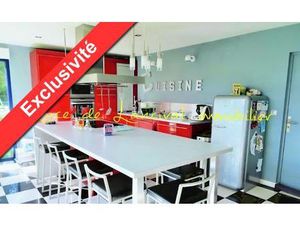 Vente maison 7 pièces 202 m² Bertaucourt-Epourdon (02800)